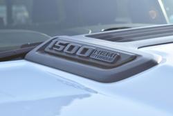 2024 RAM 1500 Limited RamBox DT MY24 4X4 Dual Range Bright White