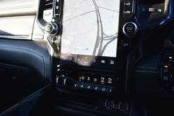 2024 RAM 1500 Limited RamBox DT MY24 4X4 Dual Range Bright White