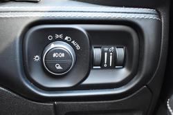 2024 RAM 1500 Limited RamBox DT MY24 4X4 Dual Range Bright White