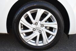 2023 Suzuki Swift GL AZ Series II Pure White