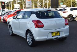 2023 Suzuki Swift GL AZ Series II Pure White