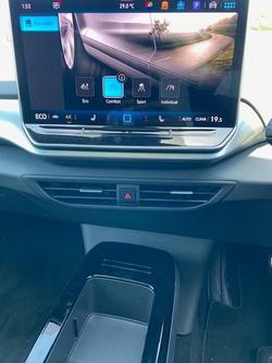 2025 Volkswagen ID.5 Pro