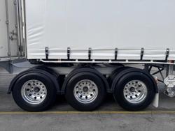 2018 Vawdrey 36 Pallet Sd B Double Fork Lift Floor, Rear Doors
