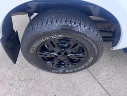 2016 Nissan Navara ST D23 4x2 Polar White