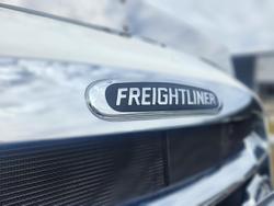 2024 Freightliner Cascadia 126