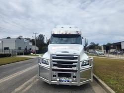 2024 Freightliner Cascadia 126