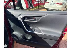 2022 Toyota
                RAV4 Cruiser