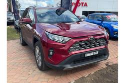 2022 Toyota
                RAV4 Cruiser
