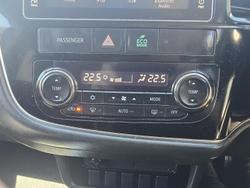 2017 Mitsubishi Outlander LS ZK MY17 4X4 On Demand White