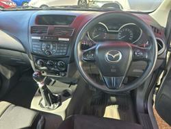 2015 Mazda
                BT-50 XT