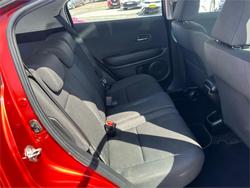 2020 HONDA
HR-V VTi