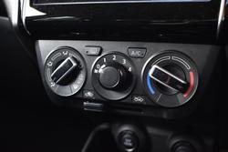 2023 Suzuki Swift GL AZ Series II Pure White