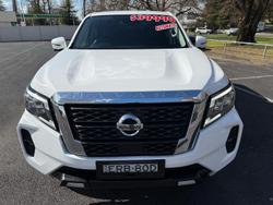 2021 Nissan
Navara ST