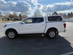 2021 Nissan
Navara ST