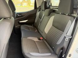 2021 Nissan
Navara ST