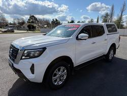 2021 Nissan
Navara ST