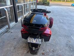 2016 Can-Am Spyder F3 LTD SE6 Spyder F3 Red