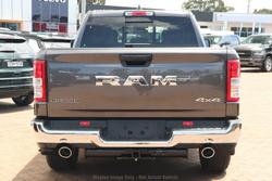 2024 RAM 1500 Big Horn Crew Cab LWB