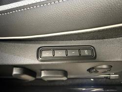 2025 Volkswagen Golf 110TSI R-Line