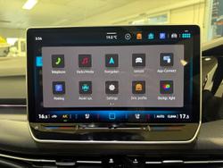 2025 Volkswagen Golf 110TSI R-Line