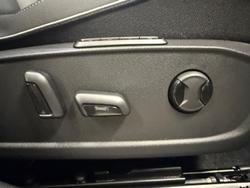 2025 Volkswagen Golf 110TSI R-Line