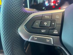2025 Volkswagen Golf 110TSI R-Line