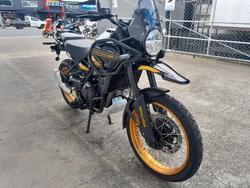 2025 Royal Enfield HIMALAYAN 450 Black