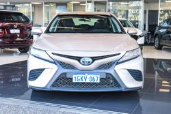 2018 Toyota Camry Ascent Sport AXVH71R Silver Pearl