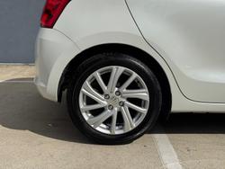 2023 Suzuki Swift GL Plus AZ Series II Pure White