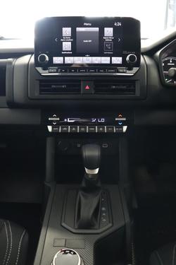 2024 Mitsubishi Triton GLX+