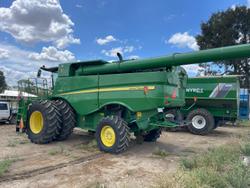 2020 John Deere S780 & 640D Front On Trailer Green