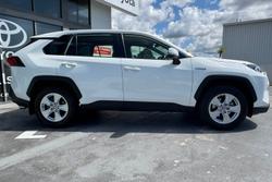 2021 Toyota
RAV4 GX