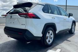 2021 Toyota
RAV4 GX