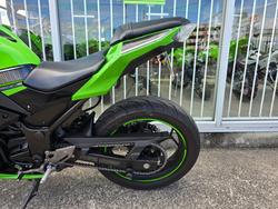 2013 Kawasaki NINJA 300