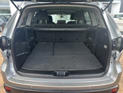 2016 Toyota Kluger GX