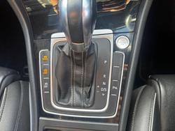 2018 Volkswagen
                Golf R