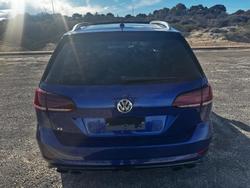 2018 Volkswagen
                Golf R