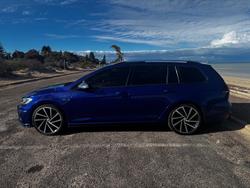 2018 Volkswagen
                Golf R