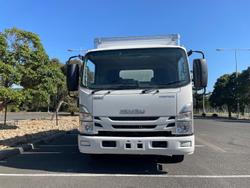 2025 Isuzu N Series NNR 45-150 Vanpack White