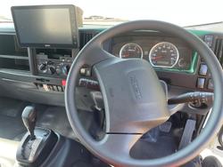 2025 Isuzu N Series NNR 45-150 Vanpack White