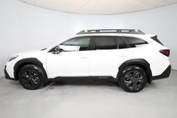 2022 Subaru Outback AWD Sport