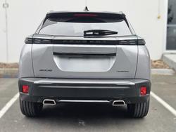 2025 Peugeot 2008 GT Hybrid