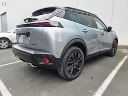 2025 Peugeot 2008 GT Hybrid