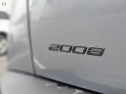 2025 Peugeot 2008 GT Hybrid