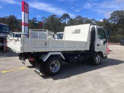 2025 Hino 300 Series 616 Tipper Pro White