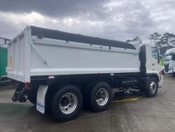 2024 Hino 500 Series FM2628 Auto White
