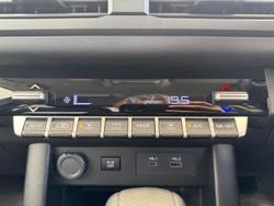 2025 Mitsubishi Triton GLX+