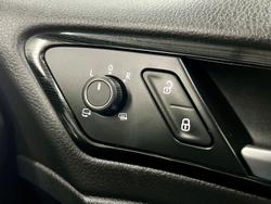 2017 Volkswagen Golf 110TSI Highline 7.5 MY18 Pure White