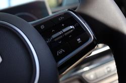 2025 Kia
Carnival GT-Line
