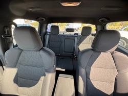 2024 ISUZU D-MAX